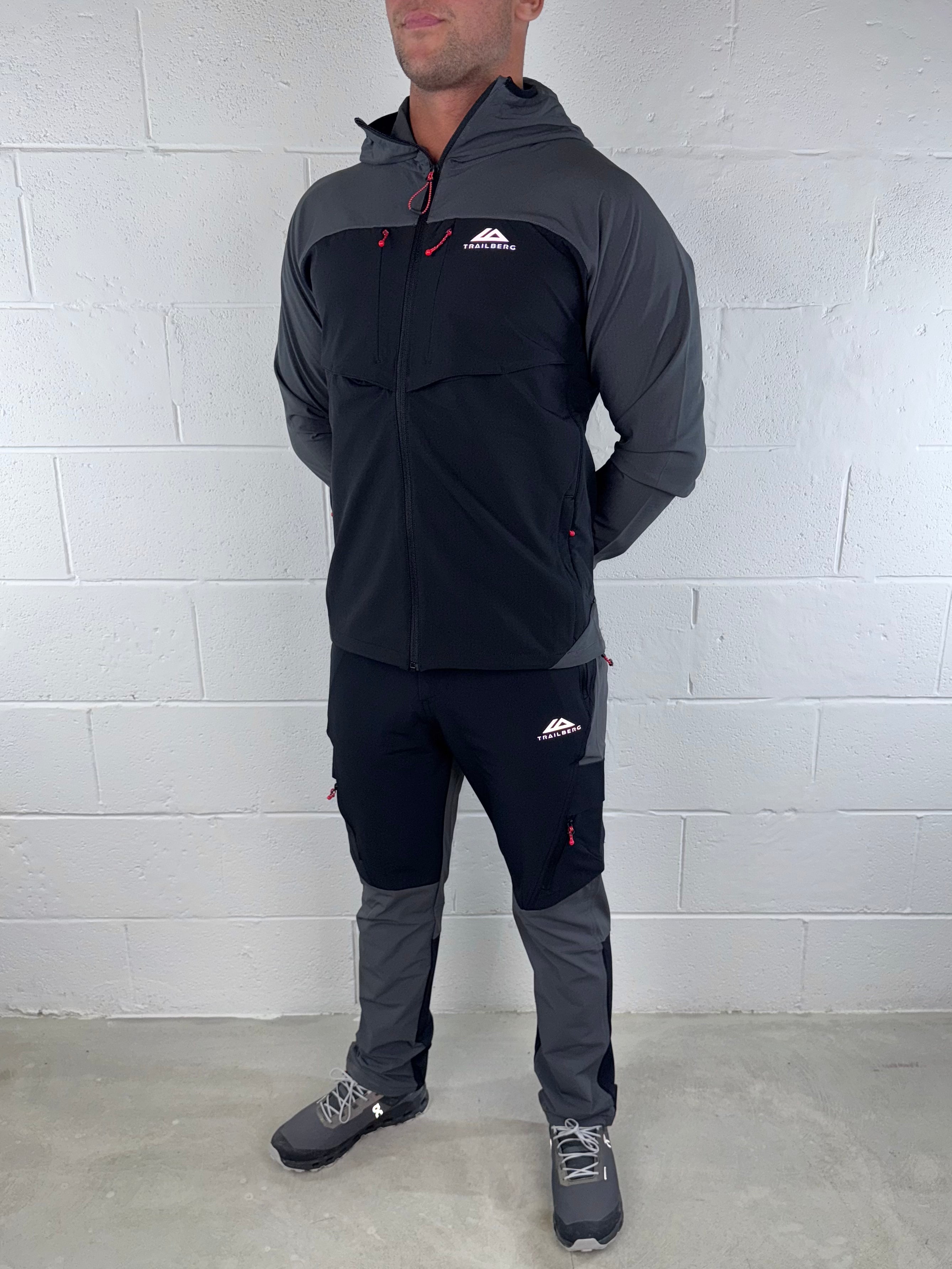 Trailberg - Jura Combat Tracksuit - Black/Grey