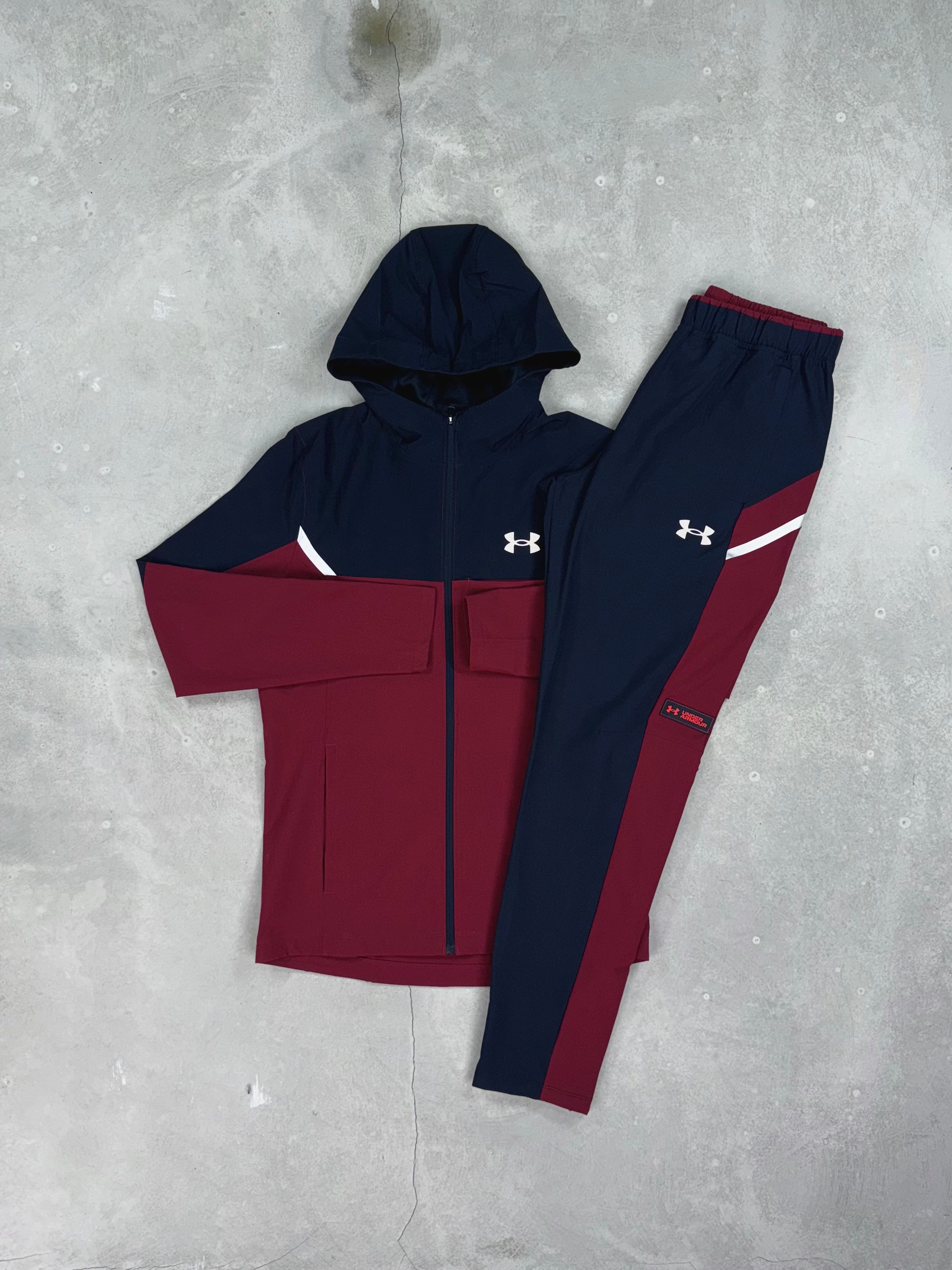 Under Armour - Utility Tracksuit - Black/Maroon