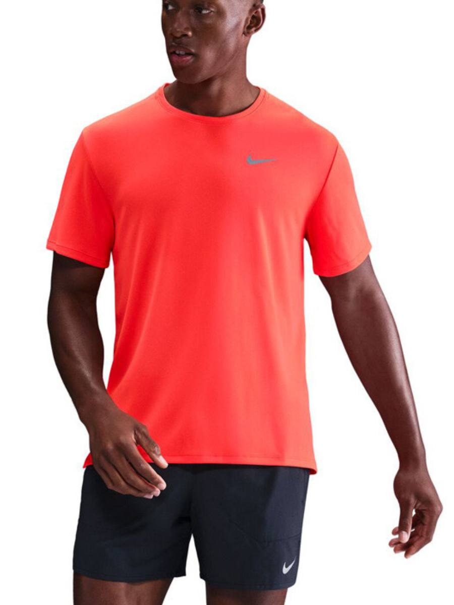 Nike - Miler - Crimson