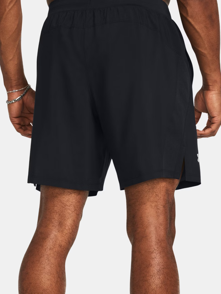 Under Armour - Launch Shorts - Black