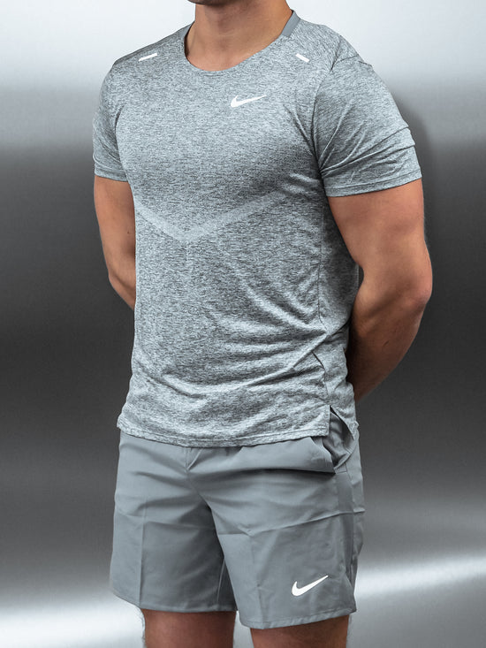 Nike - Rise Set - Grey