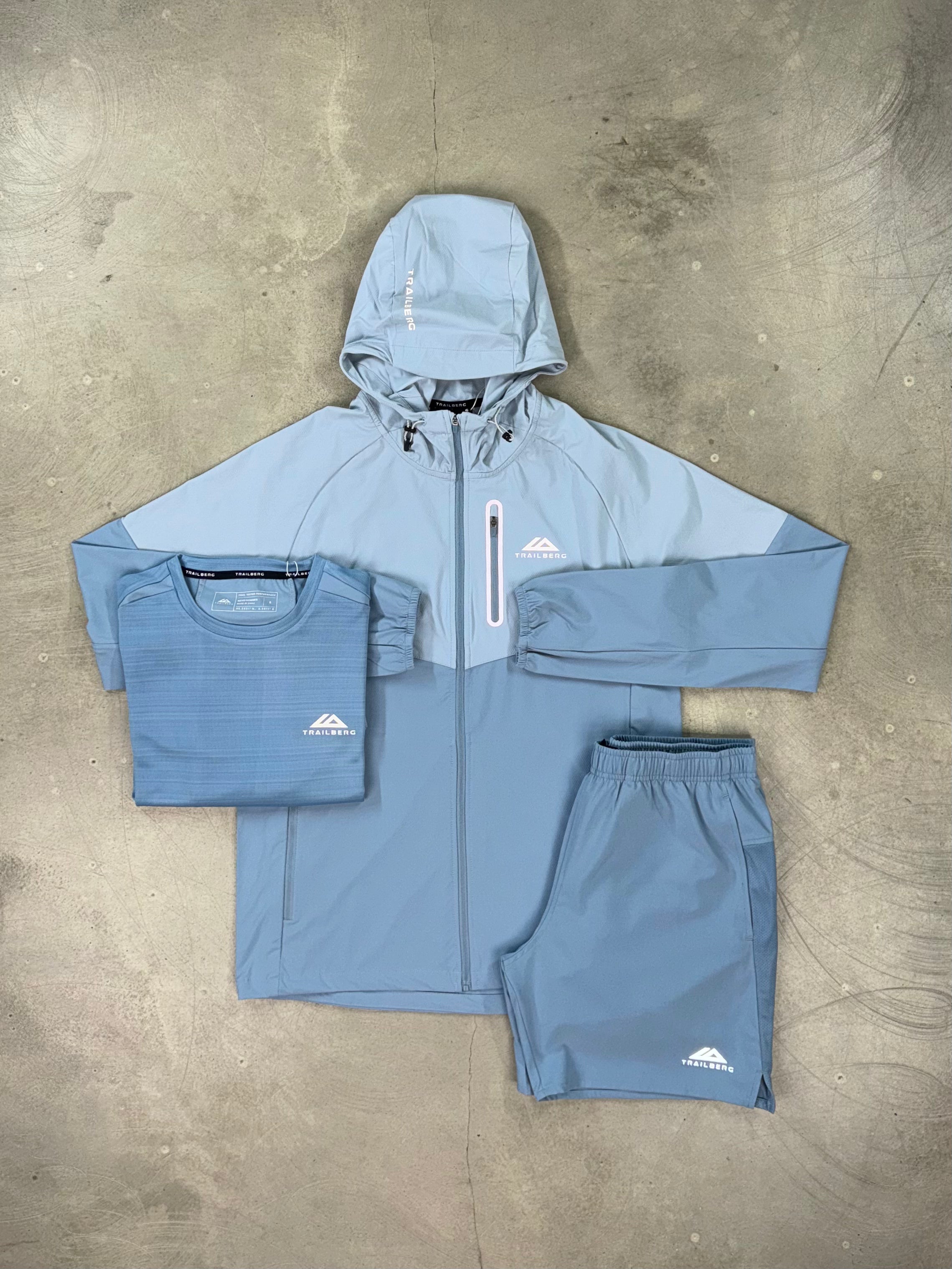Trailberg - SS25 Cloud Windbreaker Three Piece - Faded Denim