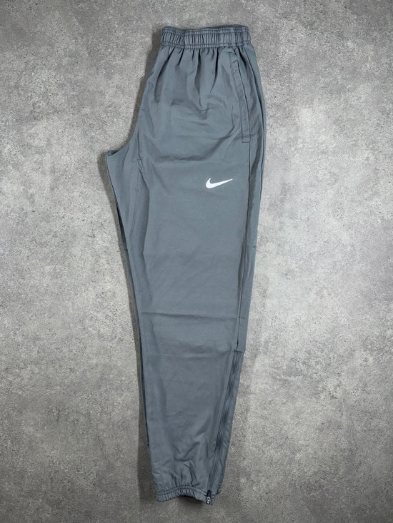 Nike - Challenger Pants - Grey