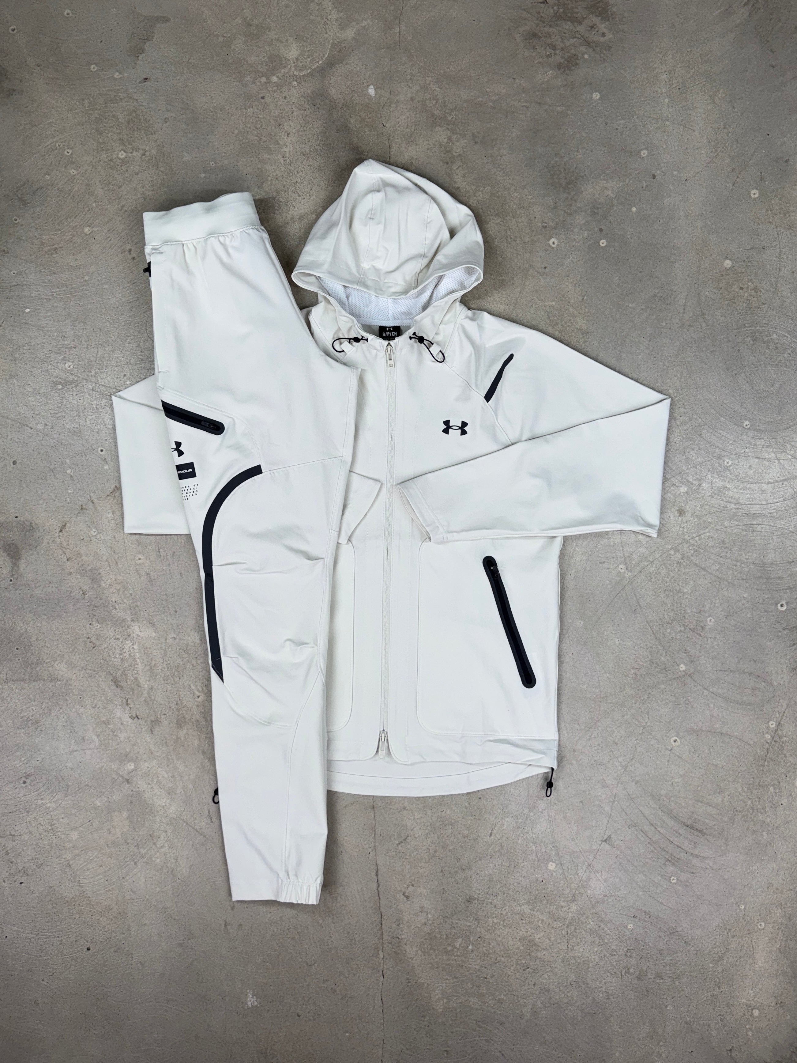 Under Armour - Unstoppable Woven Tracksuit - Stone