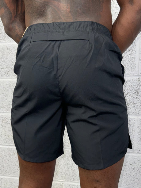 Nike - Challenger shorts - Black