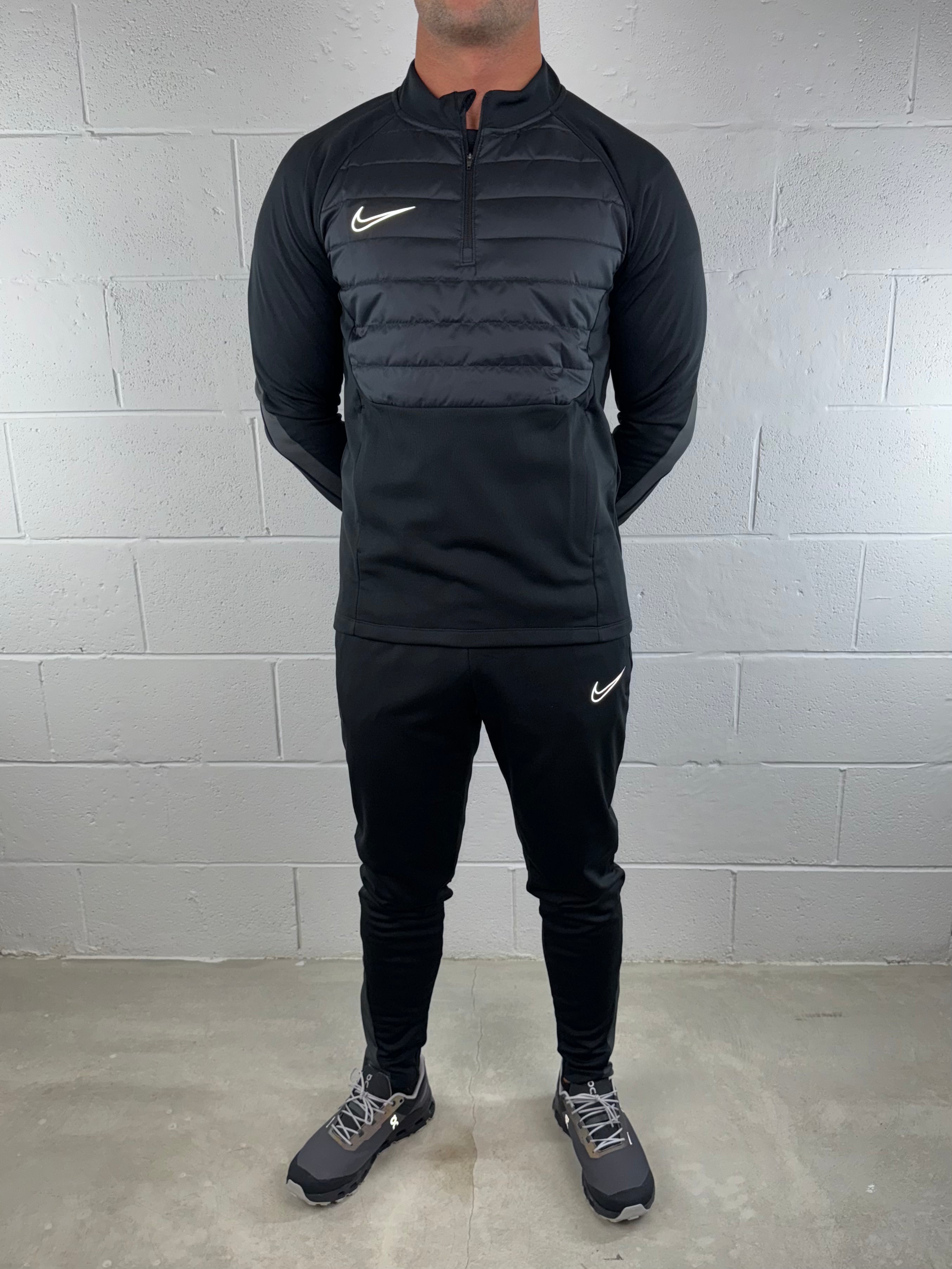 Nike - Therma Tracksuit - Black/Reflective