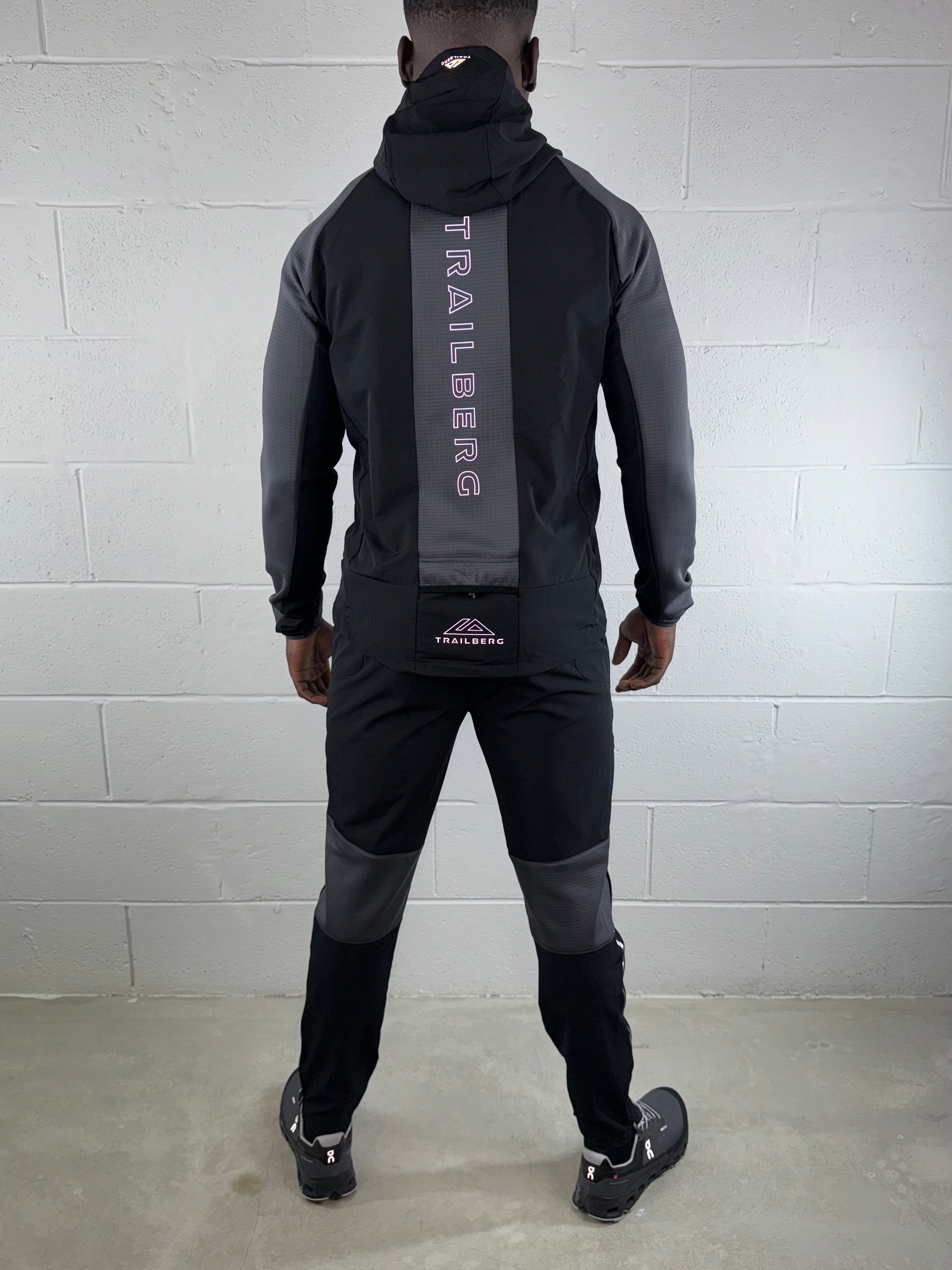 Trailberg - Rapid Dash Tracksuit - Black/Asphalt