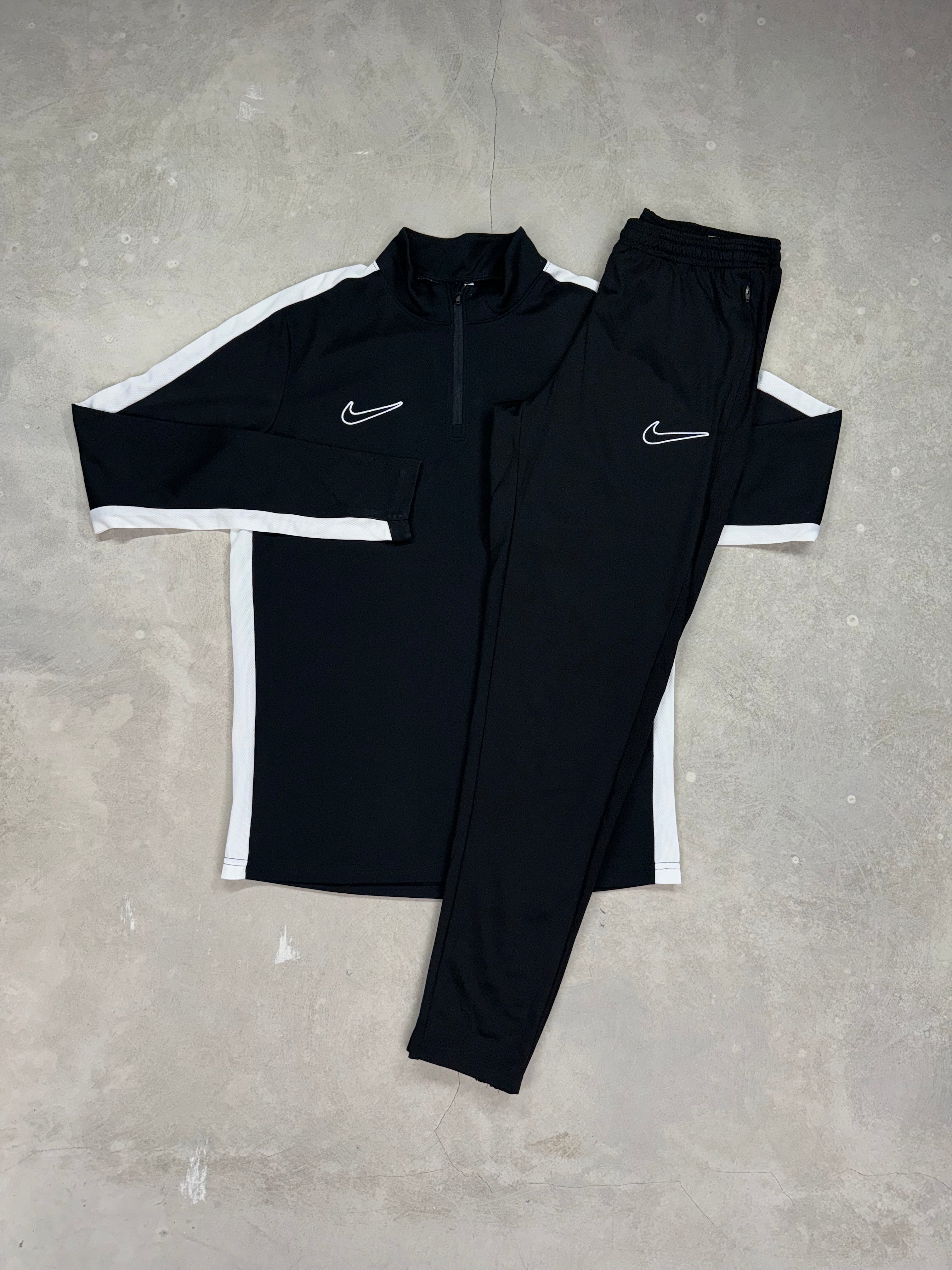 Nike - Academy Tracksuit - Black/White