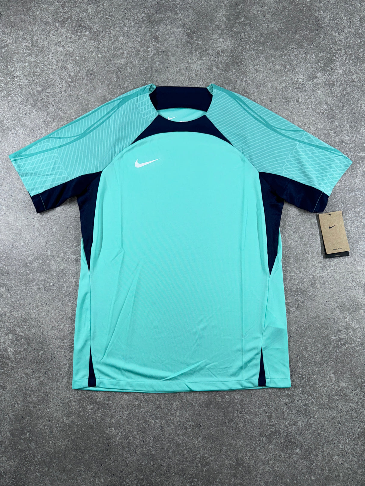 Nike - Strike T Shirt - Hyper Turquoise